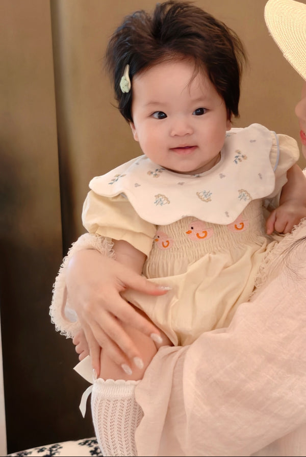 Mia L.